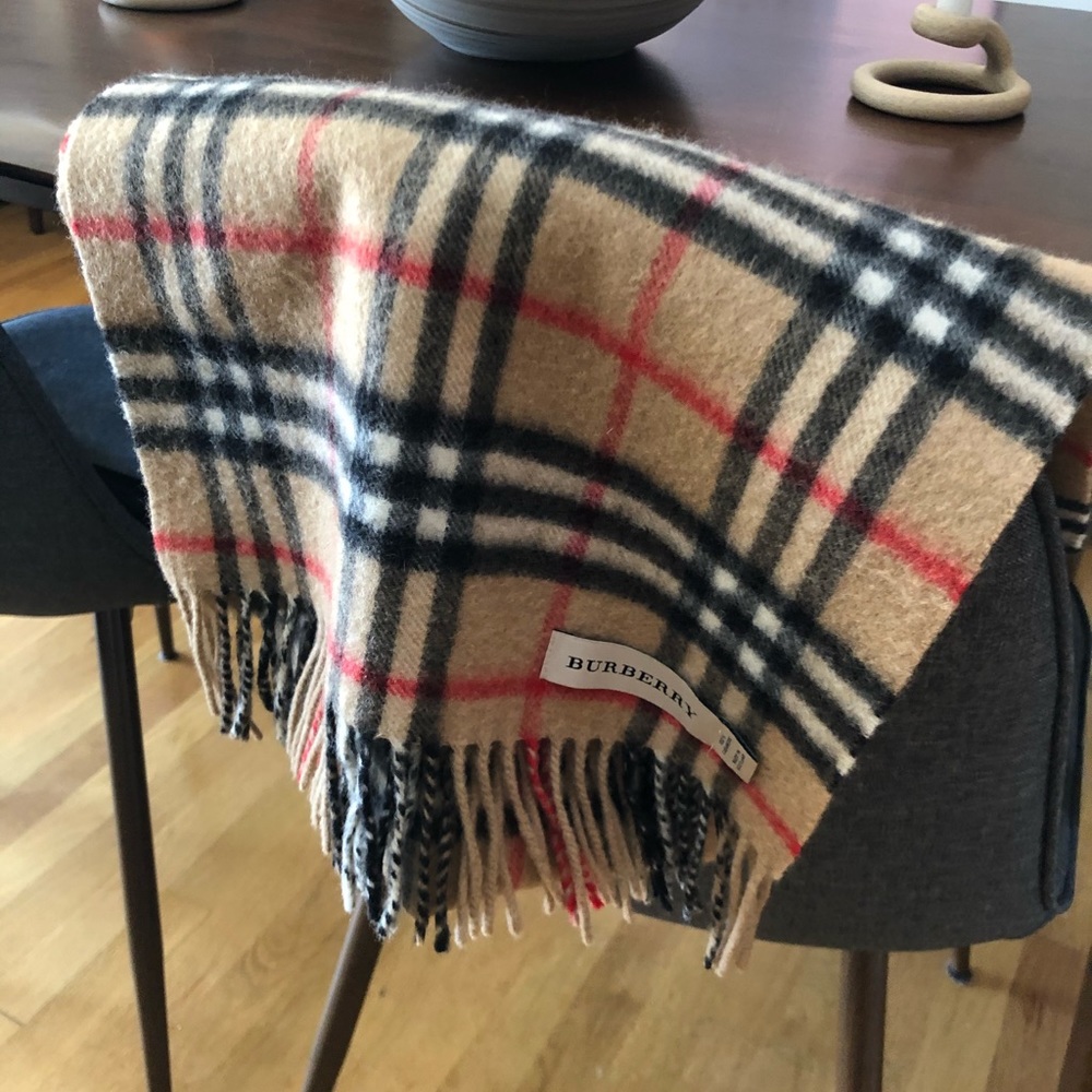 Burberry Classic Check Cashmere Scarf